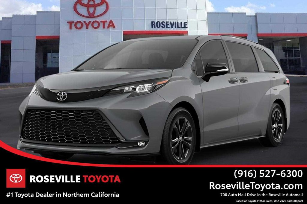 New 2026 Toyota Sienna XSE 7 Passenger