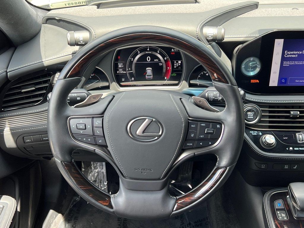 صورة مصغرة 24 لـ 2023 Lexus LS 500 BASE