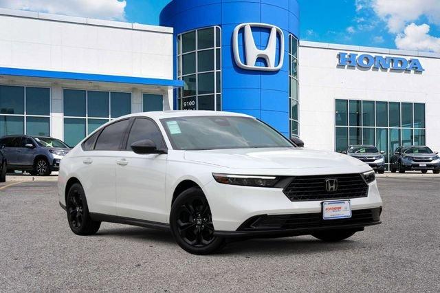 New 2025 Honda Accord SE