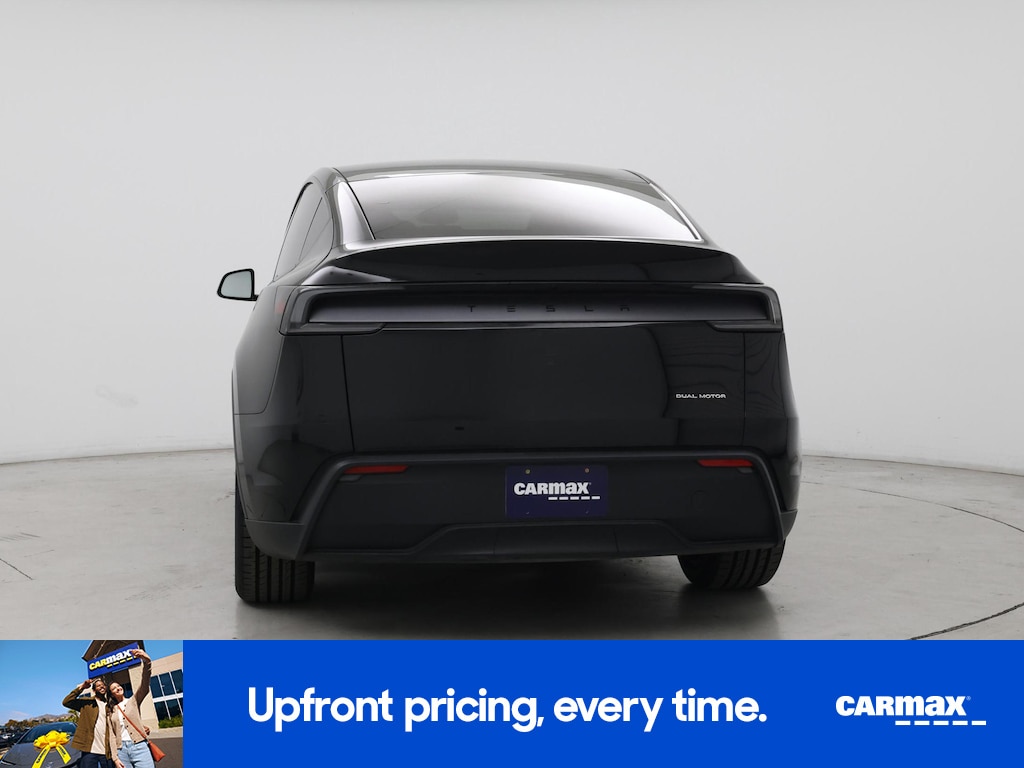 TESLA MODEL Y LONG RANGE - 7