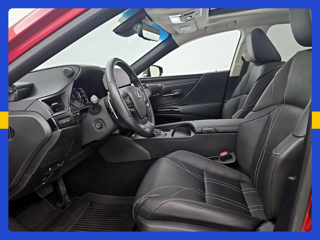 صورة 13 لـ 2025 Lexus ES 350 LUXURY