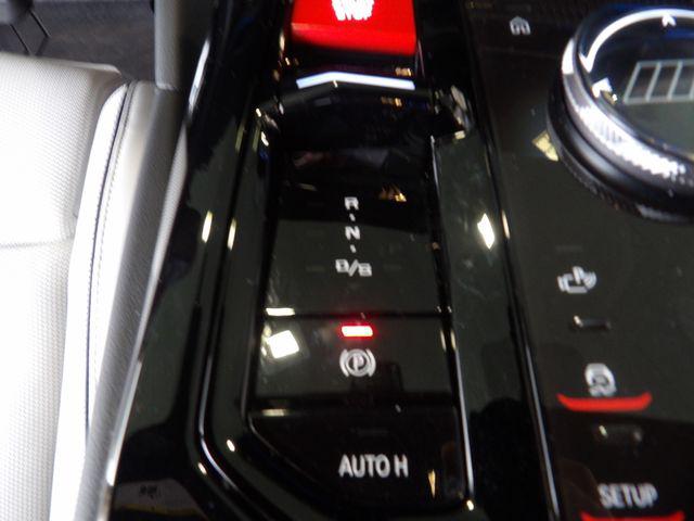 صورة مصغرة 22 لـ 2026 BMW M5 BASE