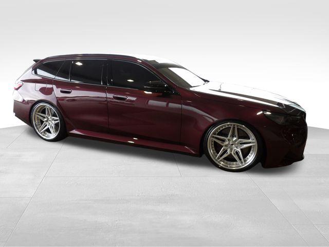 صورة مصغرة 14 لـ 2026 BMW M5 BASE