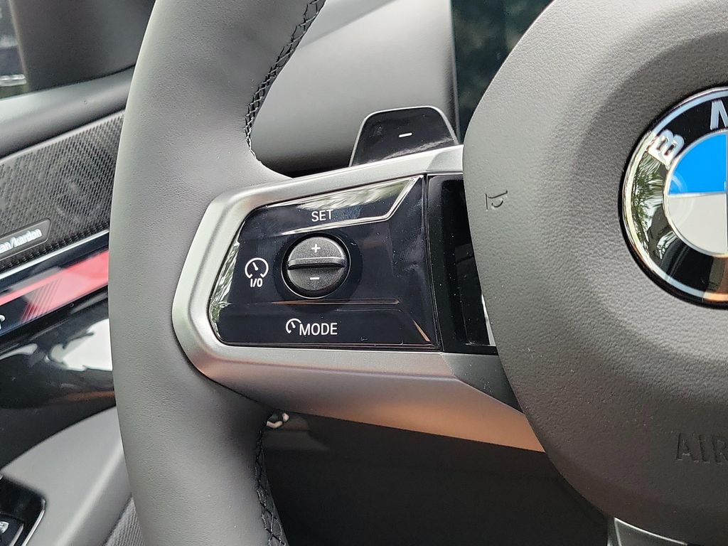 2027 BMW 530 I 缩略图 19