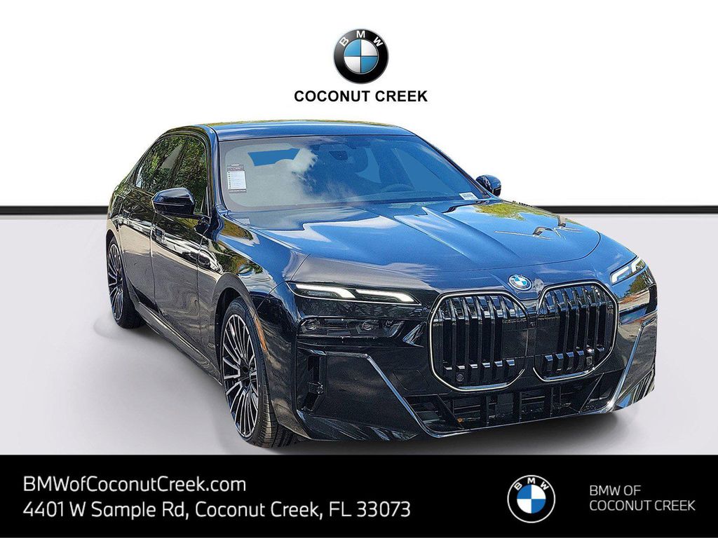 New 2026 BMW 750e i xDrive