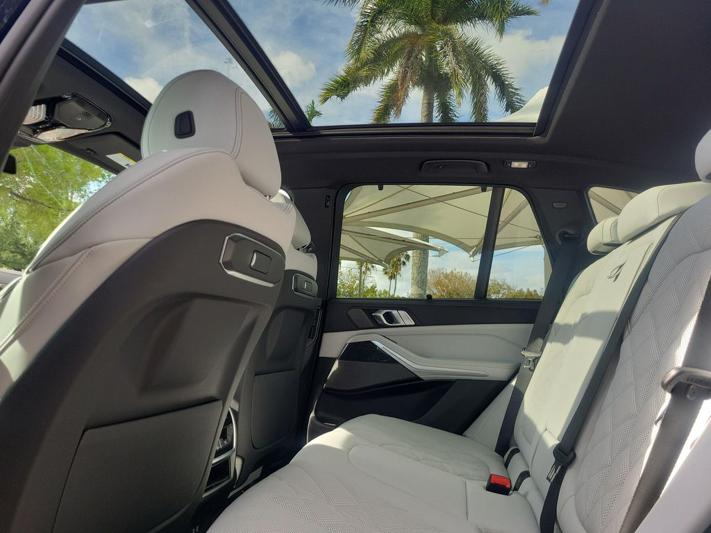 صورة مصغرة 13 لـ 2026 BMW X5 SDRIVE40I