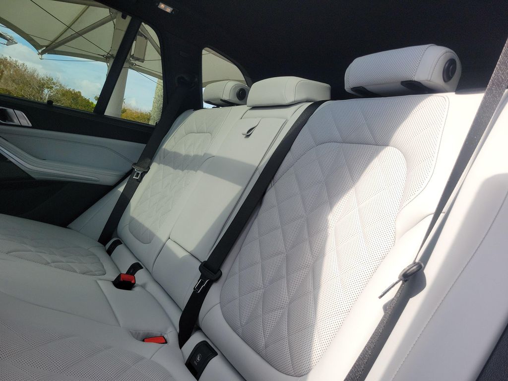 صورة مصغرة 12 لـ 2026 BMW X5 SDRIVE40I
