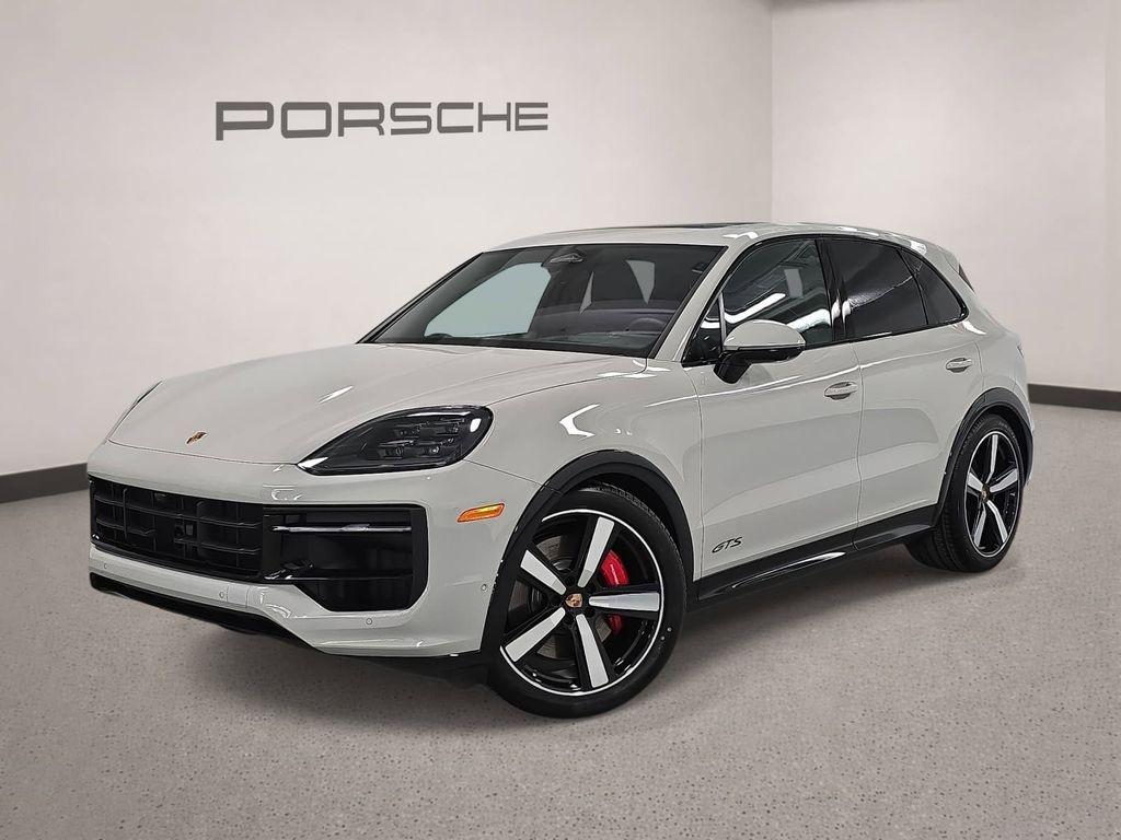 New 2026 Porsche Cayenne GTS