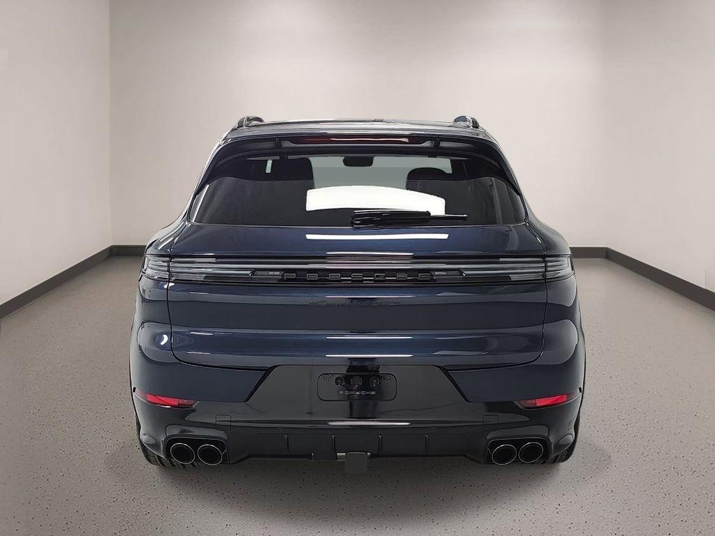 PORSCHE CAYENNE GTS - 6