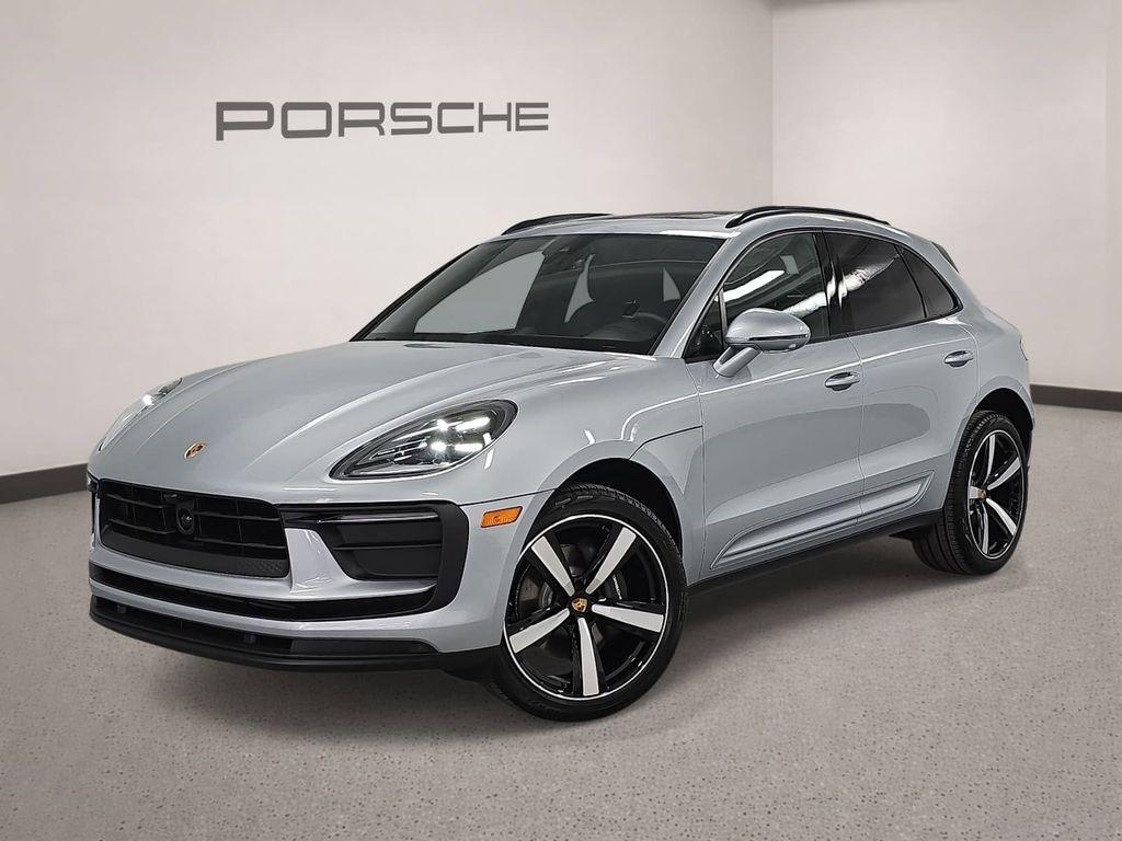 New 2026 Porsche Macan Base