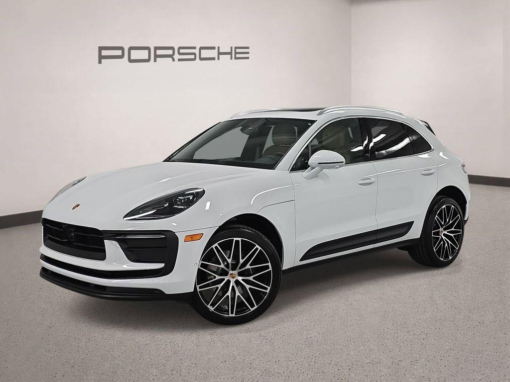 New 2026 Porsche Macan Base