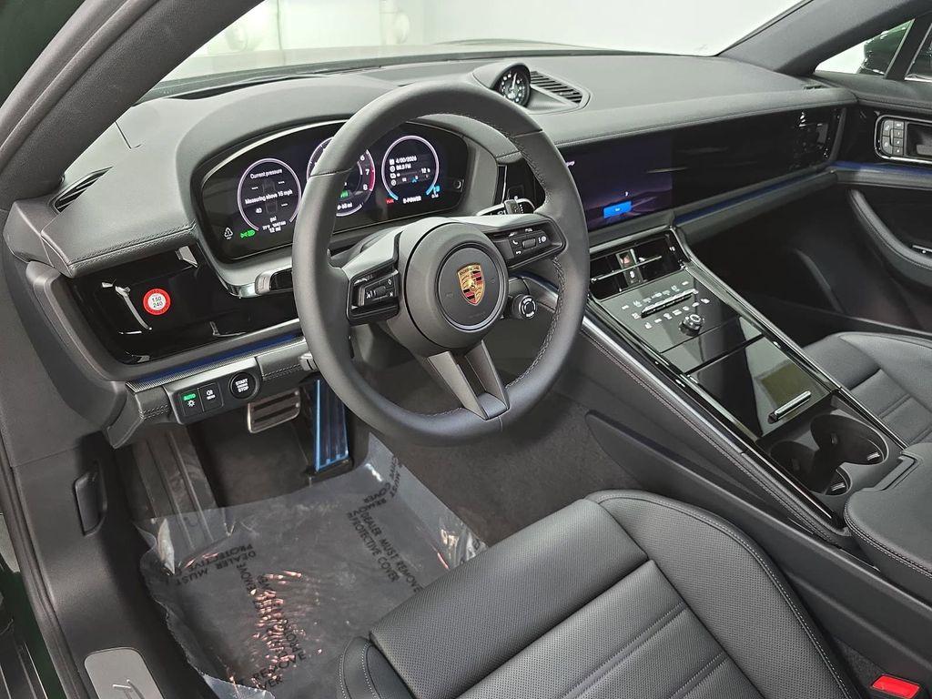صورة 4 لـ 2026 Porsche PANAMERA 4