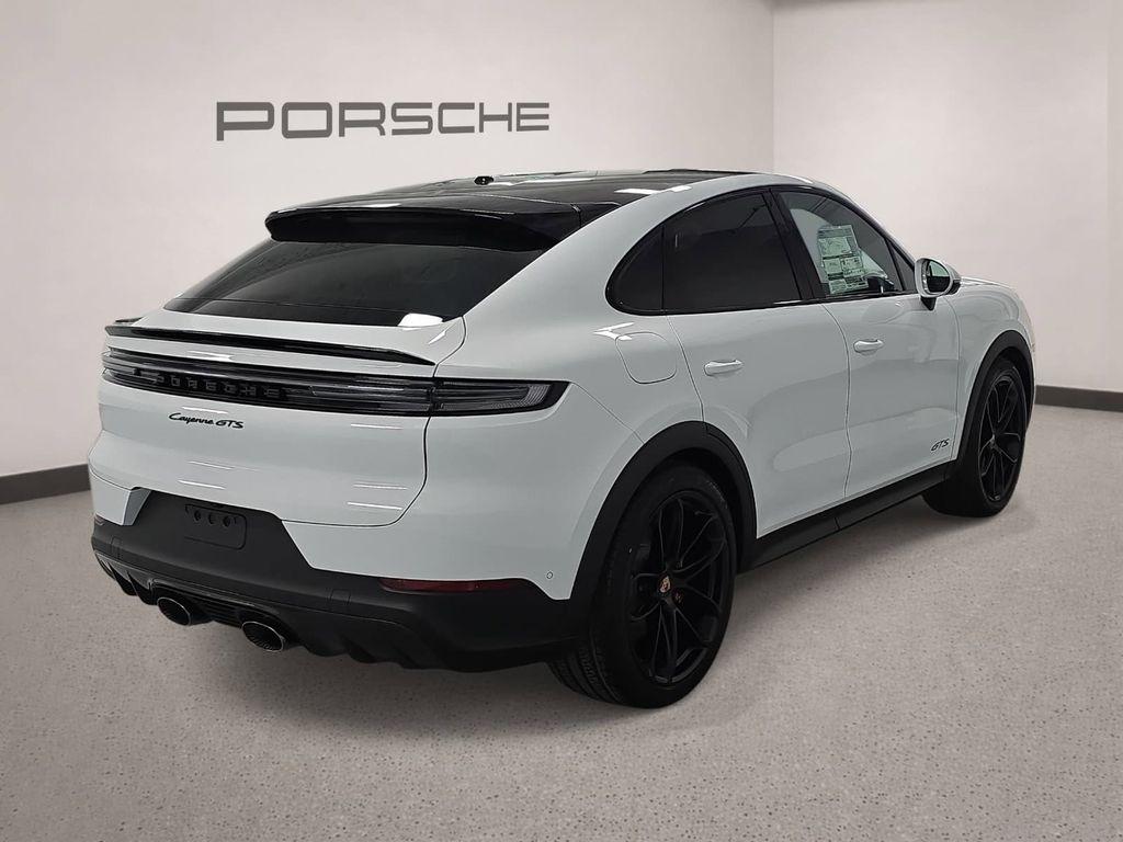 PORSCHE CAYENNE GTS - 7