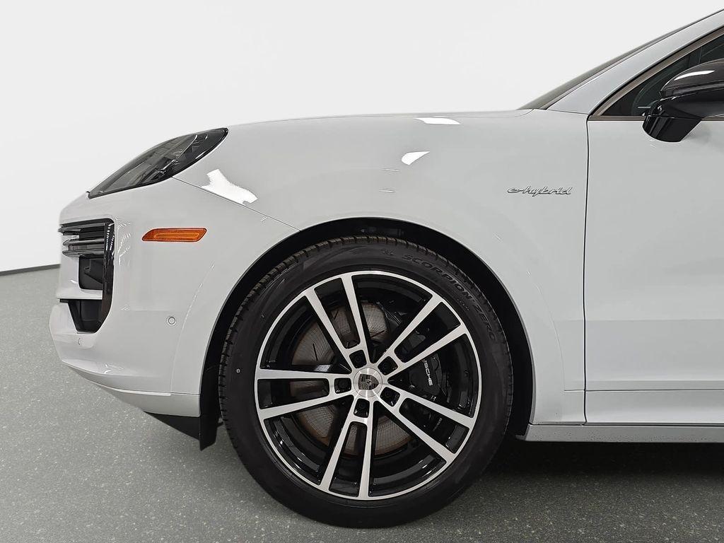 PORSCHE CAYENNE TURBO - 10