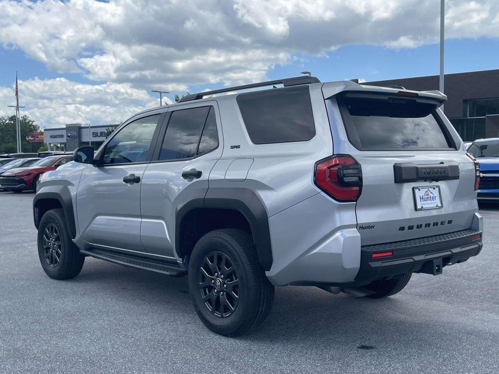 2025 Toyota 4RUNNER SR5 — миниатюра 26