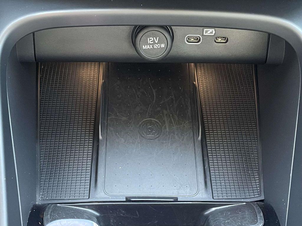 2026 Volvo XC40 B5 ULTRA 缩略图 20