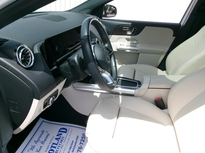 صورة 13 لـ 2025 Mercedes-BENZ GLA