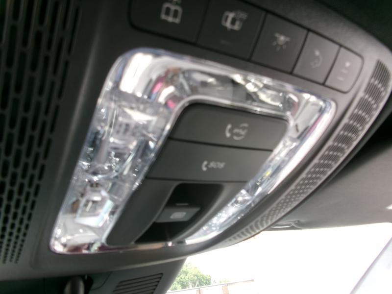 صورة 15 لـ 2025 Mercedes-BENZ GLA