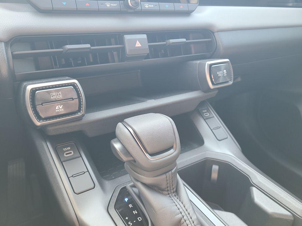 2026 Toyota RAV4 SE 缩略图 14