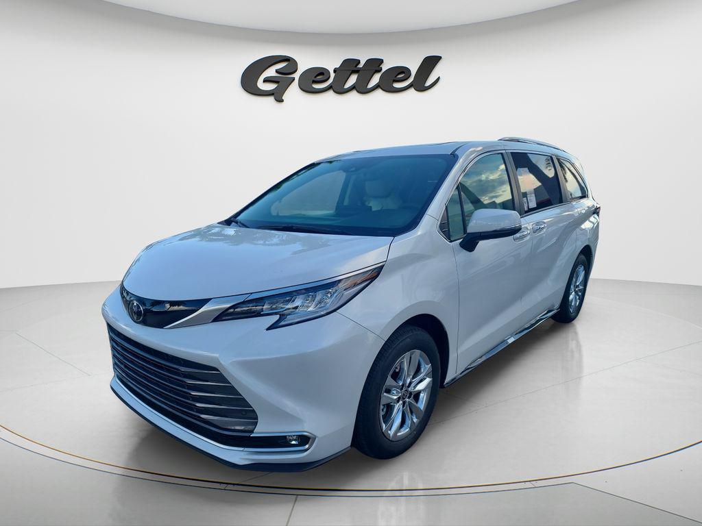 New 2026 Toyota Sienna Limited