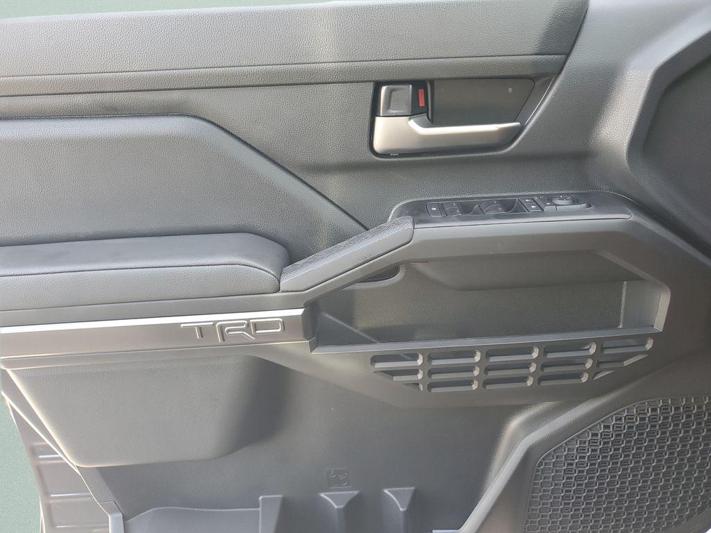 2026 Toyota TACOMA TRD OFF ROAD 缩略图 18