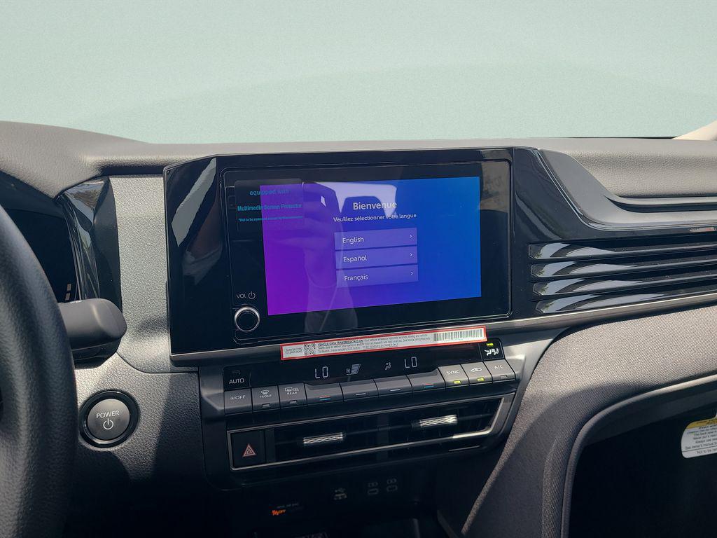 2026 Toyota CAMRY LE — миниатюра 15