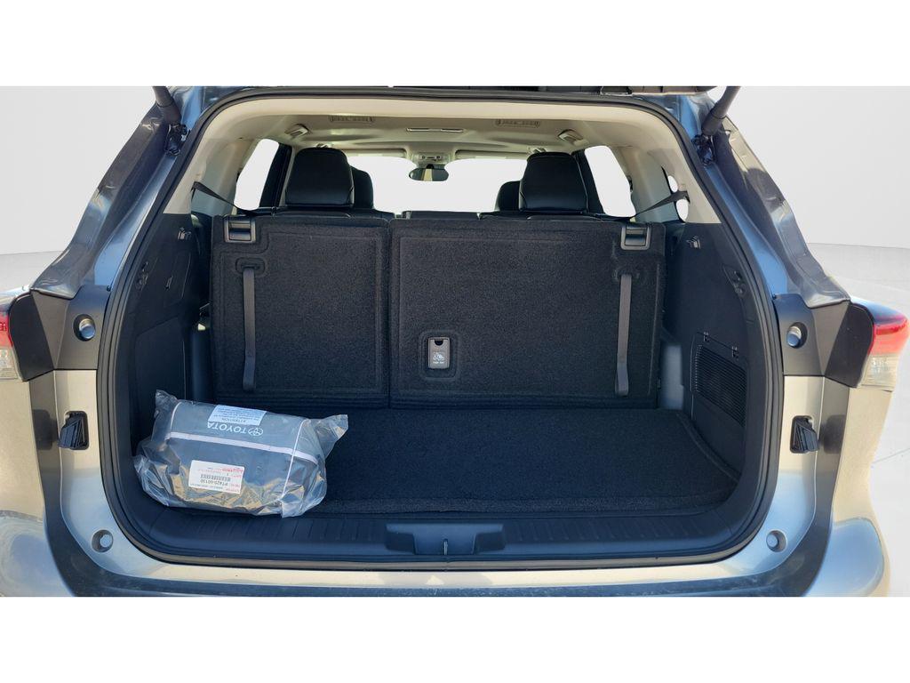 TOYOTA HIGHLANDER - 9