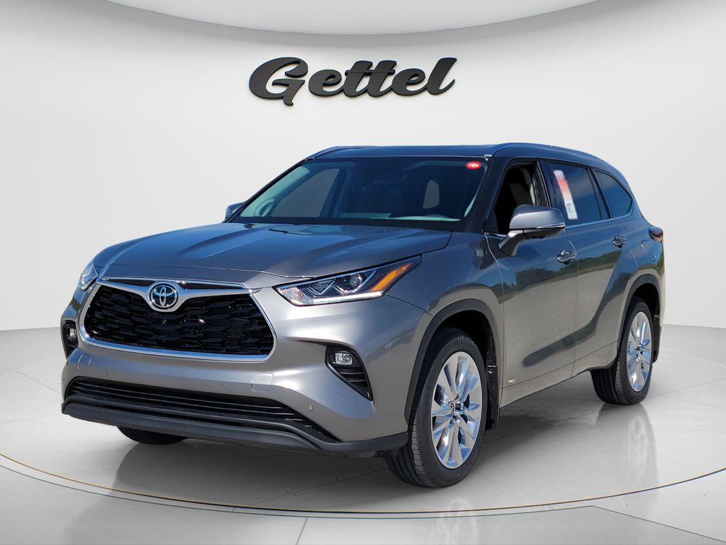 New 2026 Toyota Highlander Hybrid Limited
