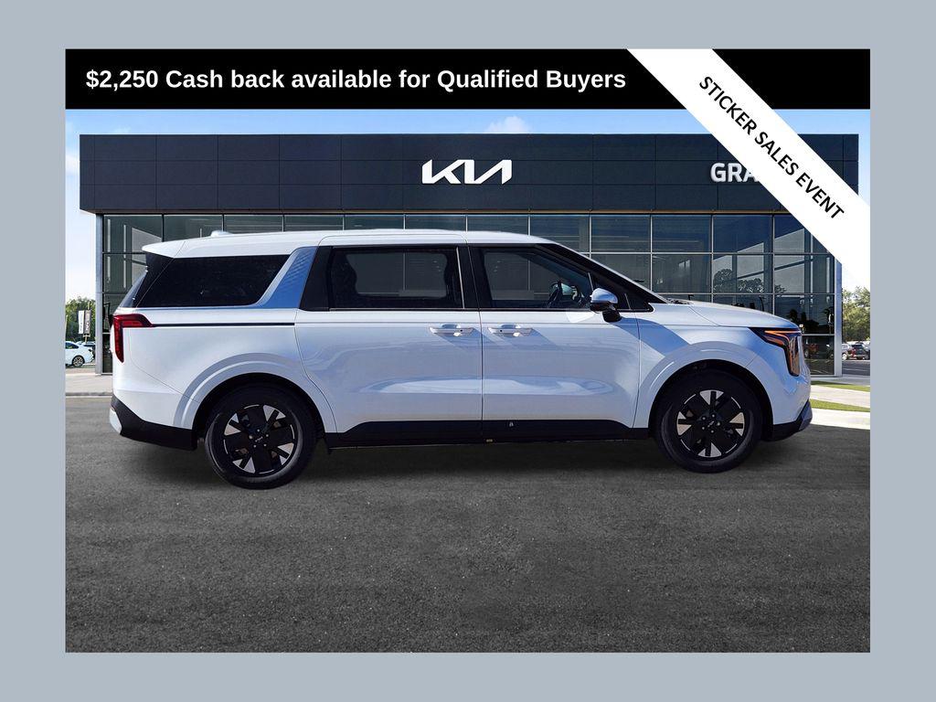 New 2026 Kia Carnival Hybrid LXS