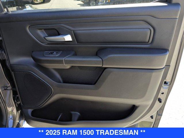 2025 RAM 1500 TRADESMAN — миниатюра 27
