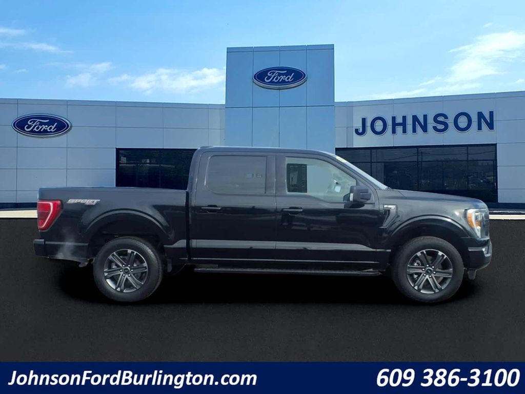 FORD F-150 XLT - 2