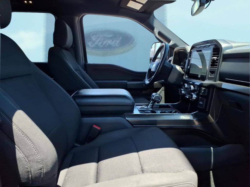 2023 FORD F-150 XLT — фото 6