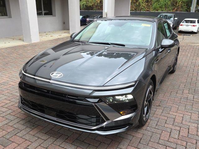 New 2026 Hyundai SONATA SEL Sport