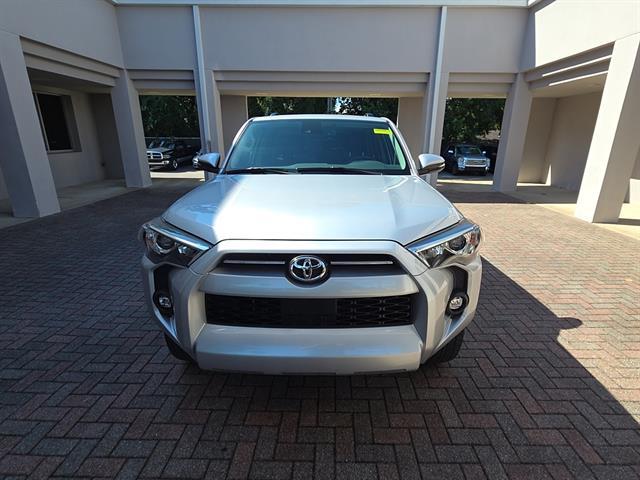 صورة مصغرة 3 لـ 2021 Toyota 4RUNNER SR5 PREMIUM