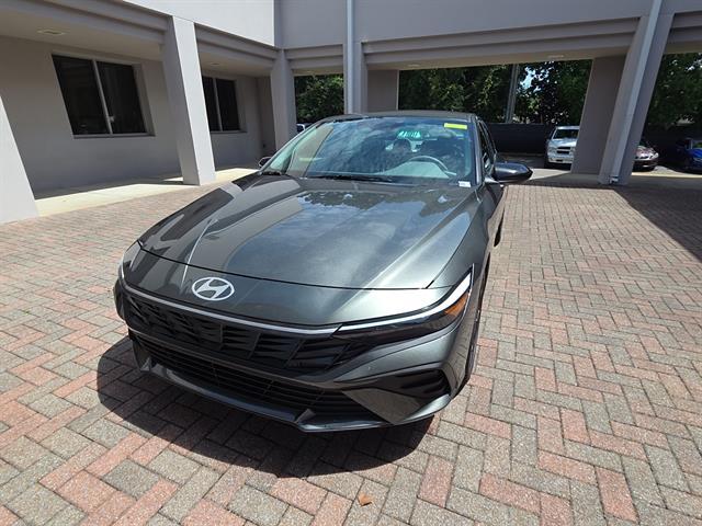 New 2026 Hyundai ELANTRA SEL Sport