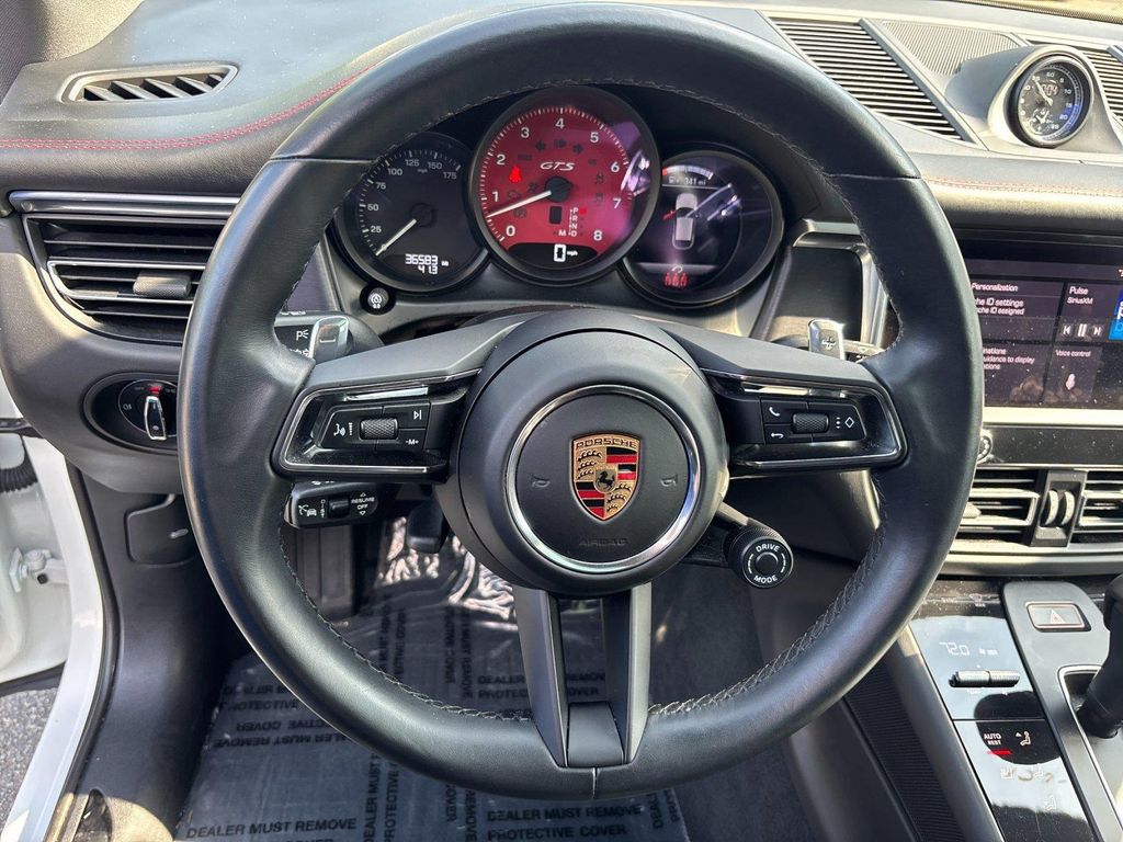 2024 Porsche MACAN MACAN GTS — миниатюра 18