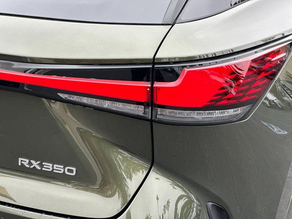 صورة مصغرة 34 لـ 2024 Lexus RX 350 PREMIUM