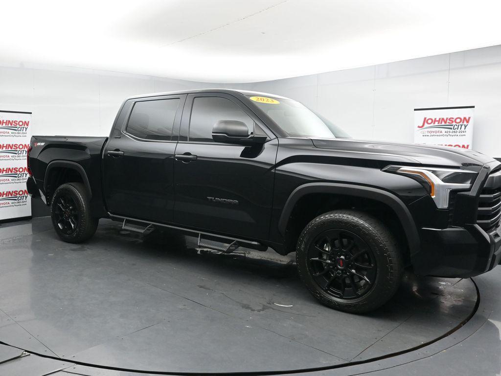 TOYOTA TUNDRA - 2