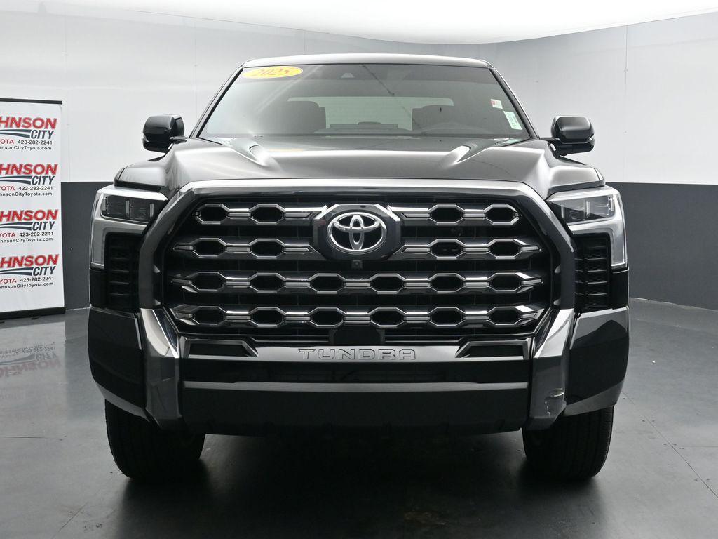 TOYOTA TUNDRA - 3