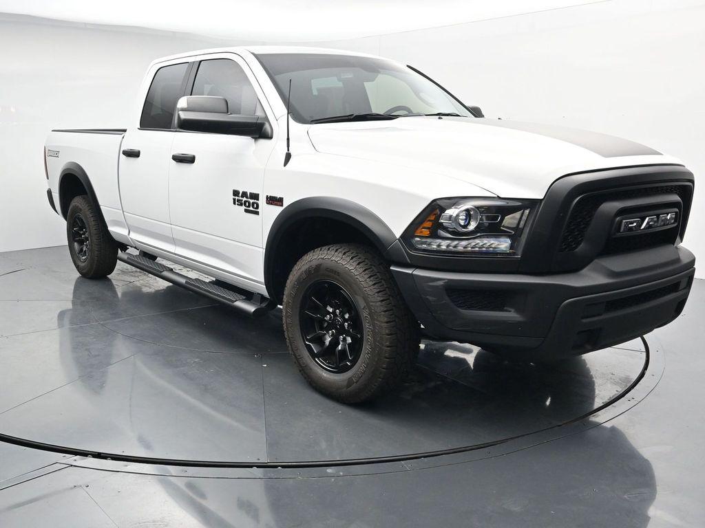 2024 RAM 1500 CLASSIC WARLOCK QUAD CAB 4X4 6'4' BOX — фото 2