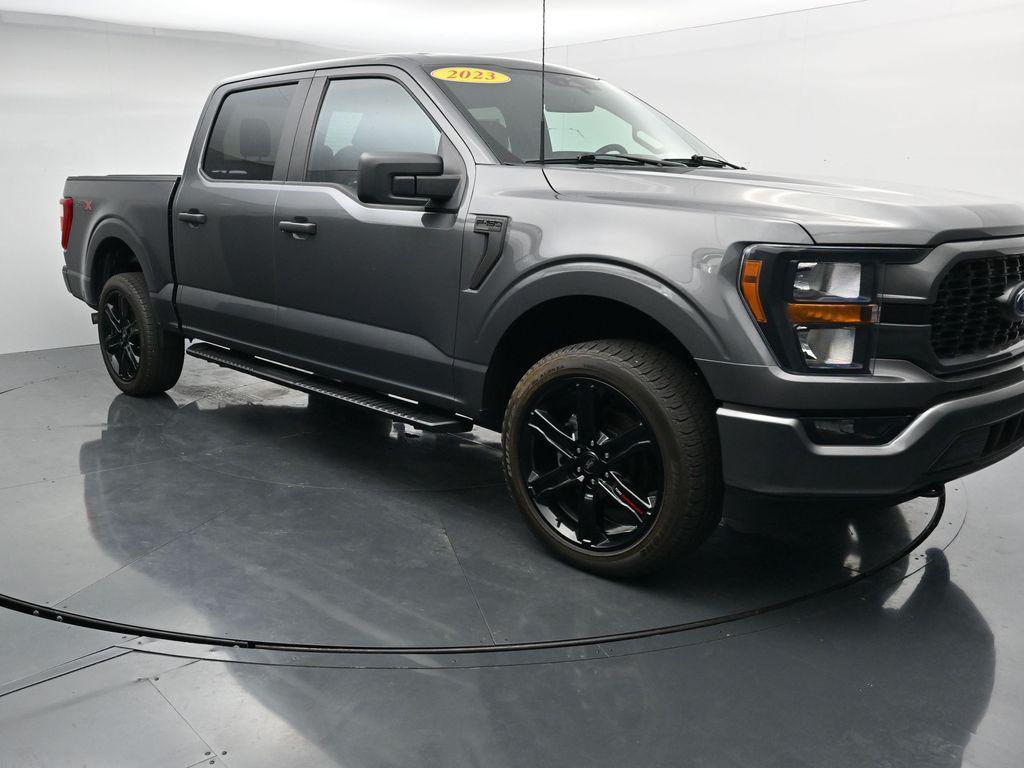 صورة 2 لـ 2023 FORD F-150 XL