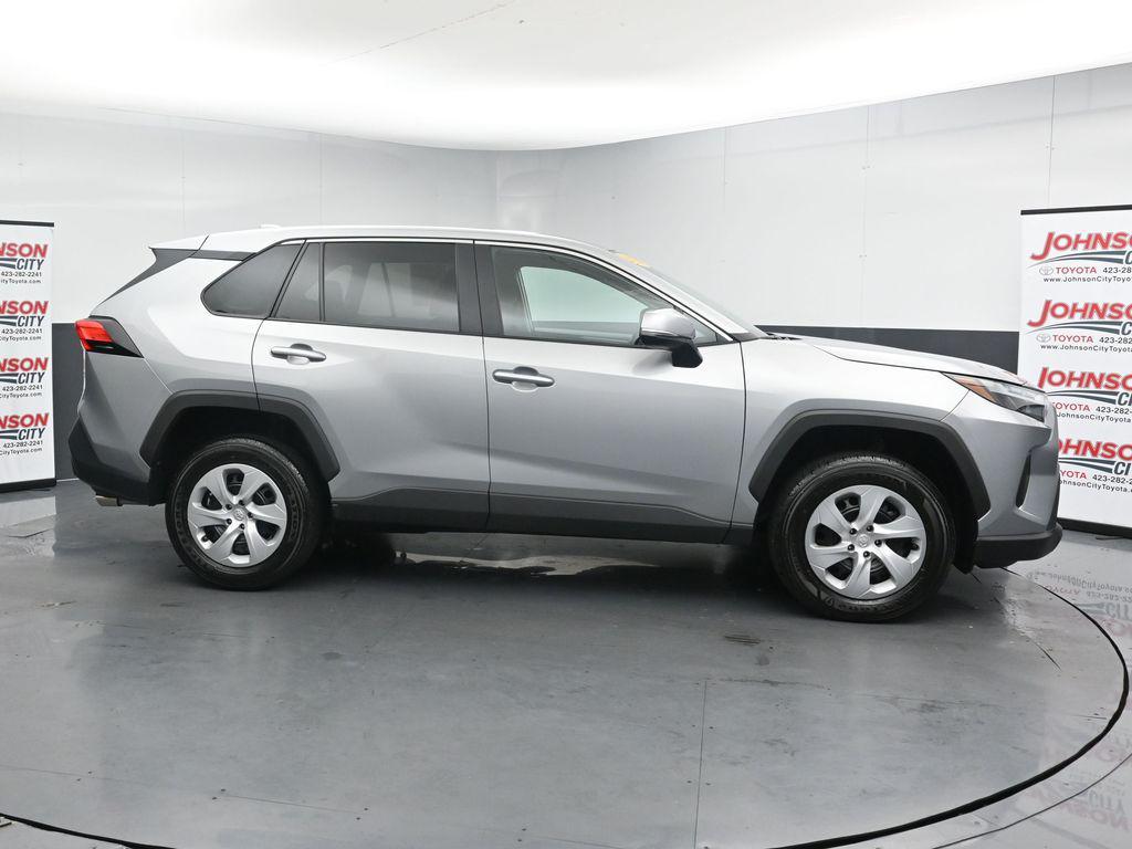 TOYOTA RAV4 - 9