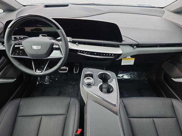 صورة 9 لـ 2027 Cadillac OPTIQ PREMIUM SPORT