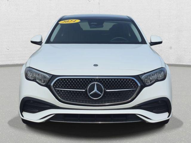 2024 Mercedes-BENZ E-CLASS 照片 2