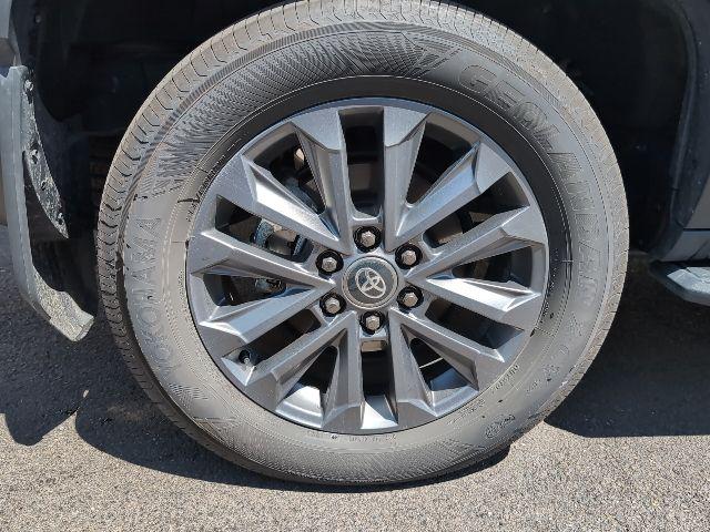 TOYOTA LAND CRUISER - 9