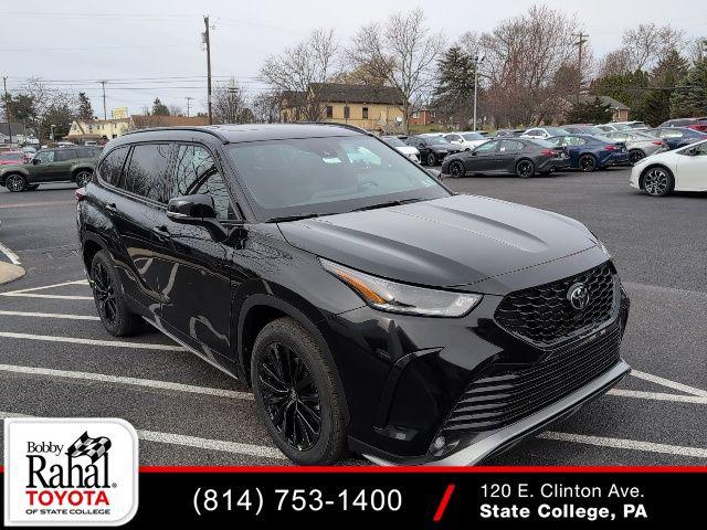 New 2026 Toyota Highlander XSE