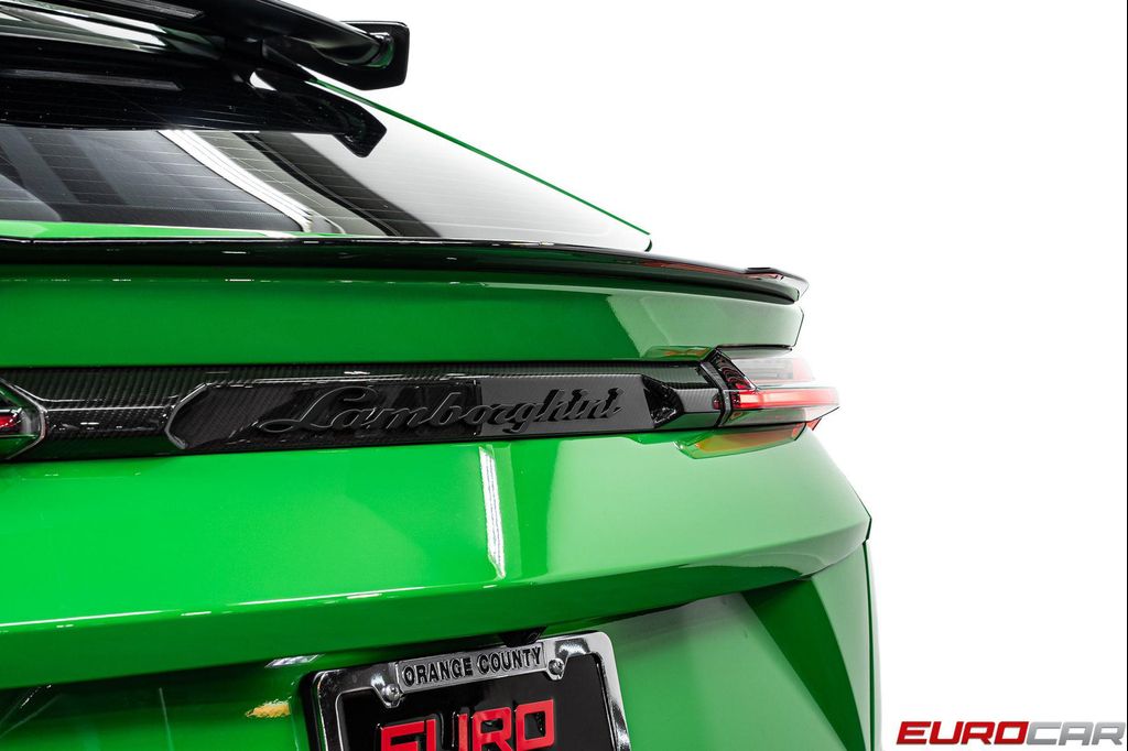 2024 Lamborghini URUS PERFORMANTE 缩略图 28