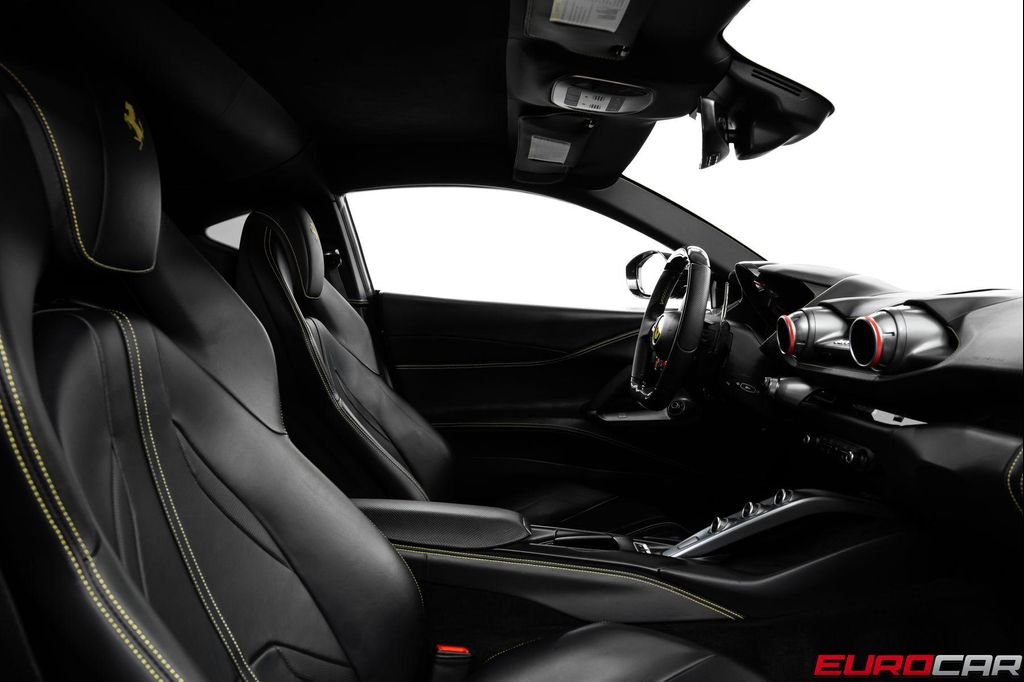 صورة مصغرة 39 لـ 2020 Ferrari 812 SUPERFAST BASE