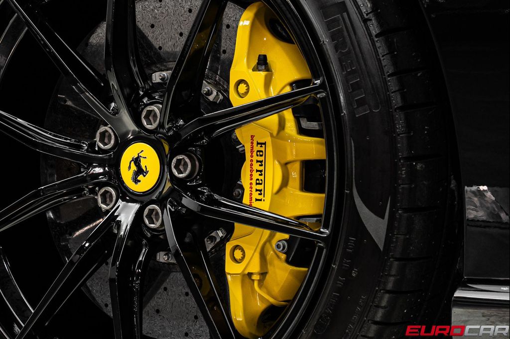صورة مصغرة 25 لـ 2020 Ferrari 812 SUPERFAST BASE