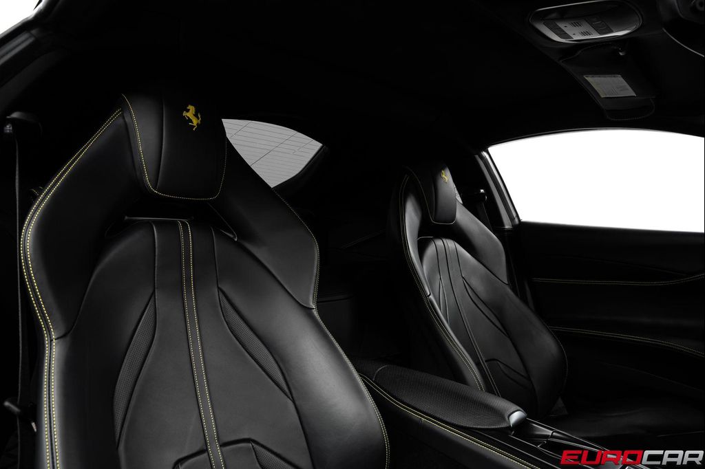 صورة مصغرة 40 لـ 2020 Ferrari 812 SUPERFAST BASE